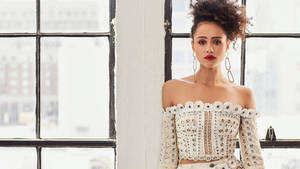 Nathalie Emmanuel Fashionable Photography Wallpaper