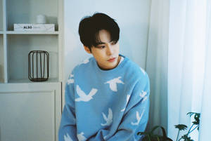 Nct 127 Doyoung In Sweatshirt Wallpaper