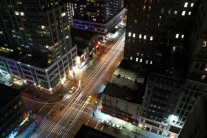 New York City Streetlife Screensavers Wallpaper