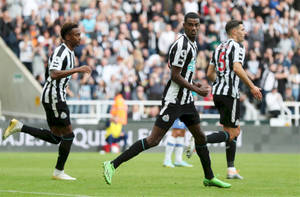 Newcastle United Fc Players Playing Wallpaper