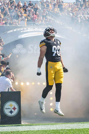 Nfl Star T.j. Watt Wallpaper