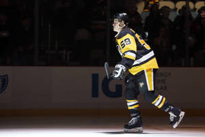 Nhl Player Jake Guentzel Wallpaper