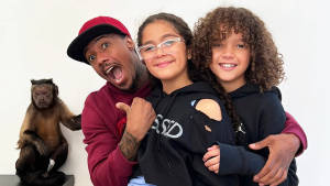 Nick Cannon With Children Wallpaper