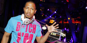 Nick Cannon With Dj Rig Wallpaper