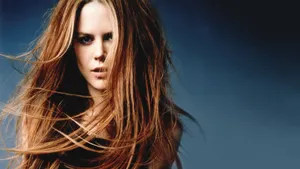 Nicole Kidman Messy Hair Look Wallpaper