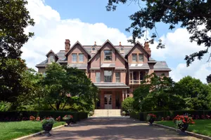 North Carolina Executive Mansion Wallpaper