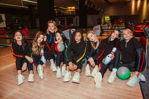 Now United Bowling Female Members Wallpaper