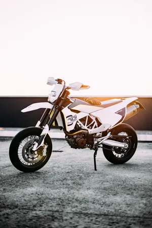 Off White Supermoto Motorcycle Wallpaper