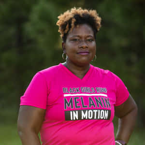 Older Black Woman Sylvia Jimerson Wallpaper