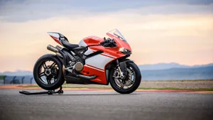 Orange Ducati 1299 Superleggera Wallpaper