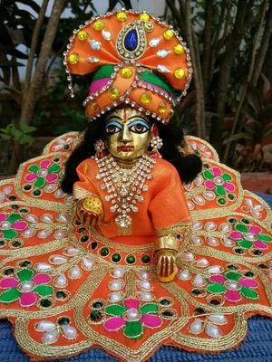 Orange Laddu Gopal Wallpaper