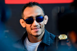 Paparazzi Photo Of Tony Ferguson Wallpaper