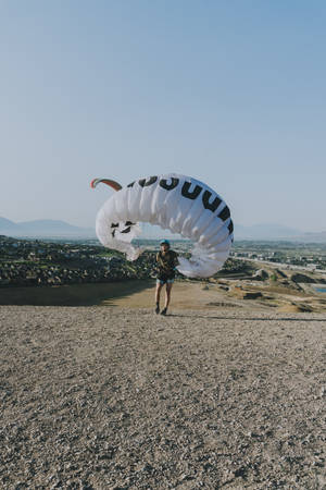 Paragliding Landing Position Wallpaper
