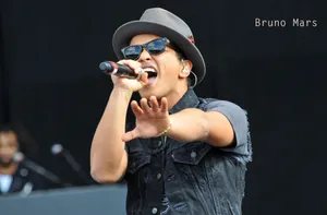 Passionate Singer Bruno Mars Wallpaper