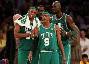 Paul Pierce And Other Players Together Wallpaper
