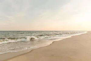 Peaceful Beach New England Summer Wallpaper