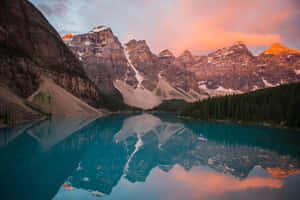 Peaceful Relaxing Banff National Park Wallpaper