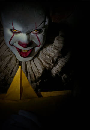 Pennywise Yellow Paper Boat Wallpaper
