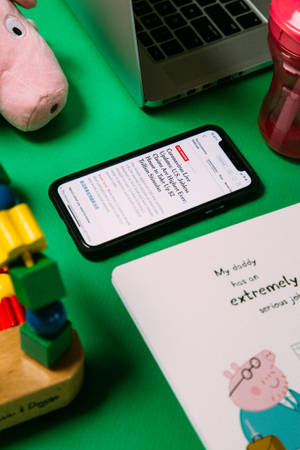 Peppa Pig Book Wallpaper