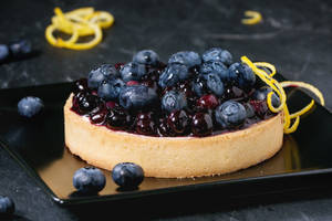 Pie With Blueberry Toppings Wallpaper