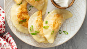 Pierogi Cream Leeks Wallpaper