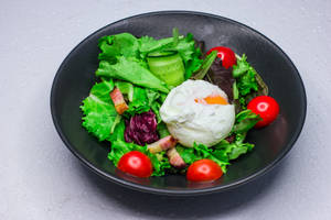 Poached Egg Salad Wallpaper