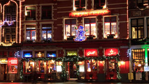 Pub Holiday Season Exterior Photography Wallpaper