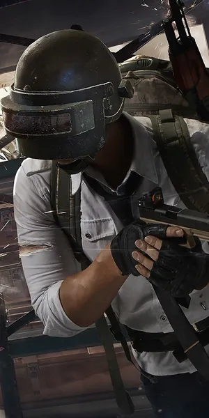 Pubg Android Helmet Pistol Ak Behind Wallpaper