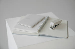 Pure White Stationery Wallpaper