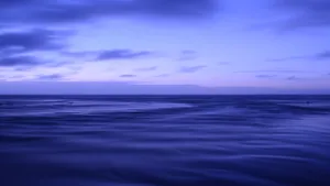 Purple Vast Ocean 4k Ipad Wallpaper