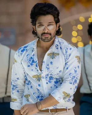 Pushpa Allu Arjun In Casual Attire Wallpaper