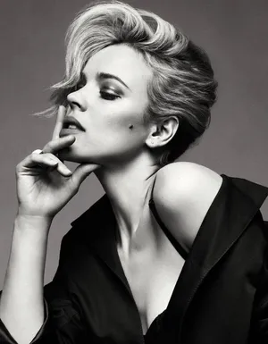 Rachel Mcadams In Monochrome Wallpaper