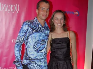 Radek Stepanek In Action Wearing A Printed Top Wallpaper