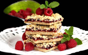 Raspberry Pies With Crushed Nuts Wallpaper