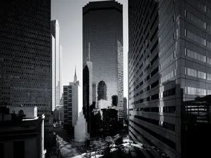 Real Estates In Seattle Black And White Wallpaper