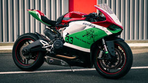 Red Green Ducati 1299 Panigale Wallpaper