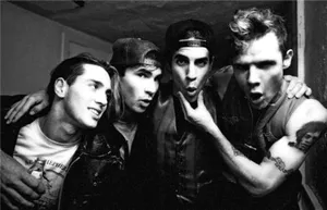 Red Hot Chili Peppers Making Faces Wallpaper