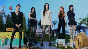 Red Velvet Queendom Village Wallpaper