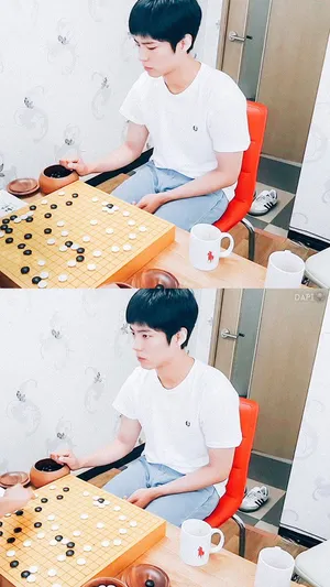 Reply 1988 Choi Taek Playing Baduk Wallpaper