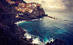 Retina Italy Cinque Terre Wallpaper