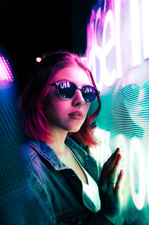Retrowave Girl In Sunglasses Wallpaper