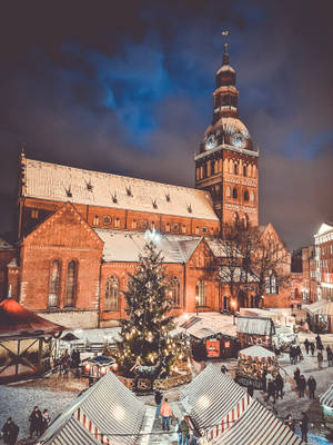 Riga's St. Peter Church During Winter Wallpaper