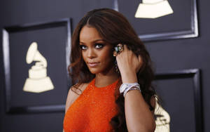 Rihanna Hd Red Dress Wallpaper