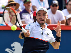 Roberto Bautista Agut Playing Tennis Wallpaper