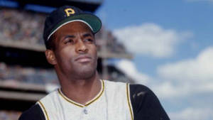 Roberto Clemente Outfielder Wallpaper