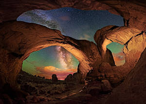 Rock Frames At Arches National Park Wallpaper