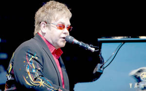 Rocketman Elton John Singing Wallpaper