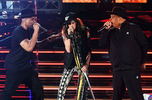 Run D.m.c And Aerosmith Collaboration Wallpaper