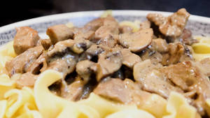 Russian Dish Beef Stroganoff Wallpaper