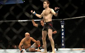 Ryan Hall Versus Bj Penn Ufc 232 Wallpaper